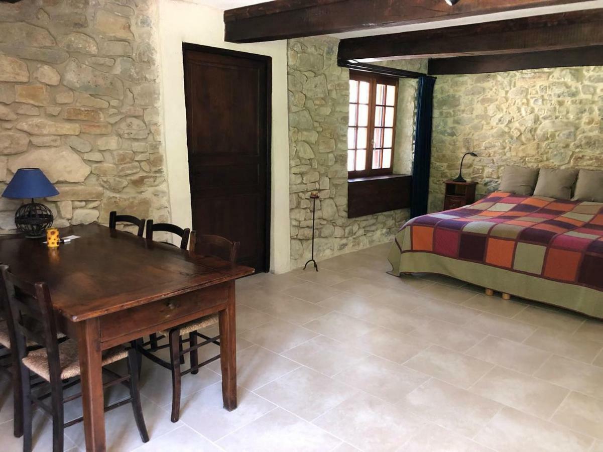 Weekend En Provence Bed & Breakfast Comps  Exterior foto